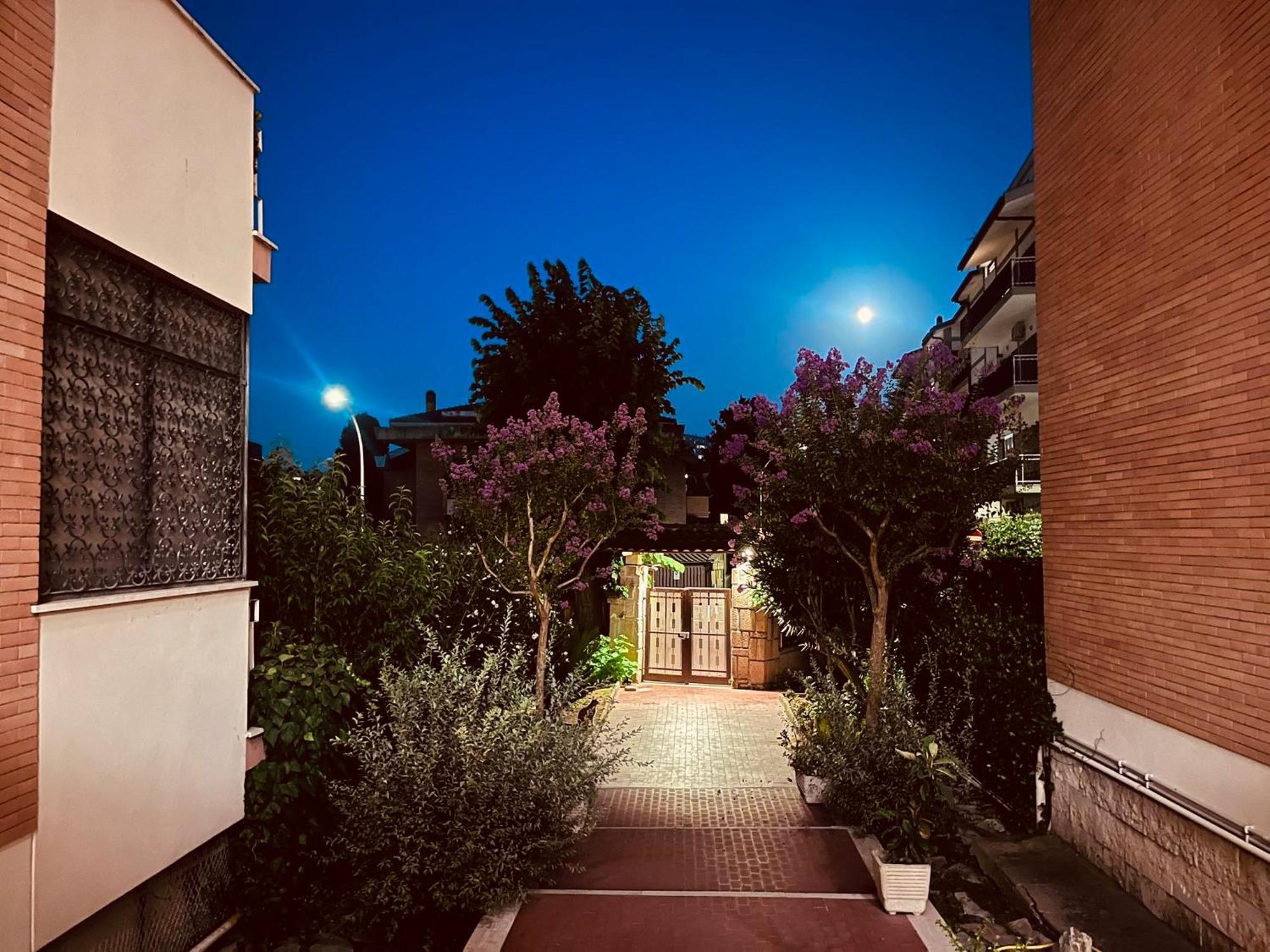 Apartment Attico A Rom
